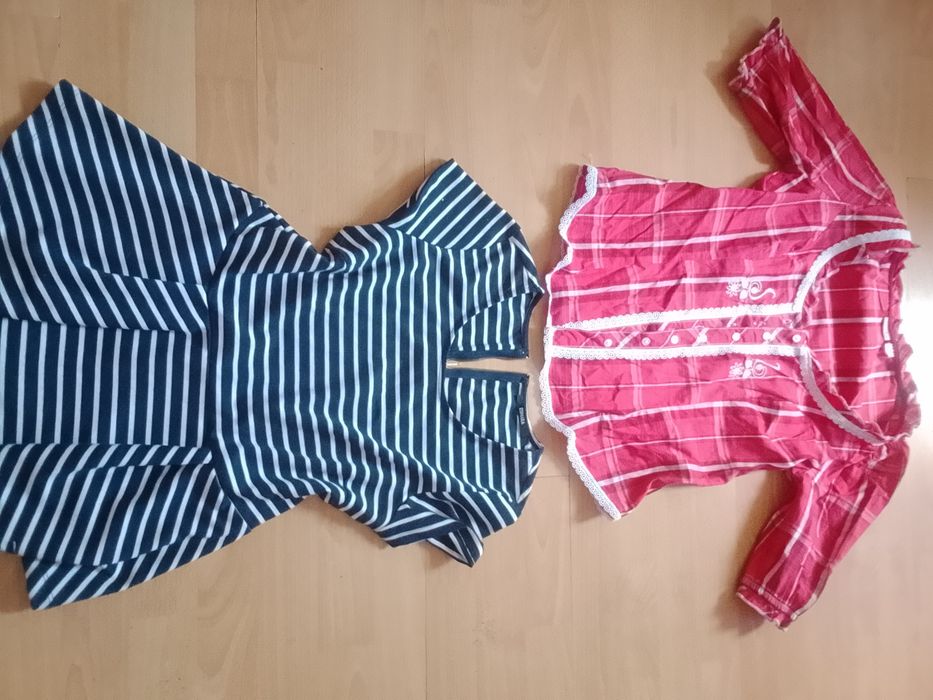 Vând cutii cu haine noi  de damà+ geacă cadou