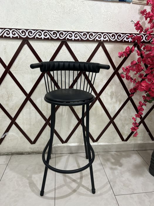 Барный стул 15 000 б/у
