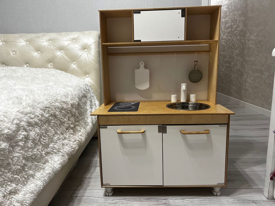 Кухня детская деревянная 40 000 тенге