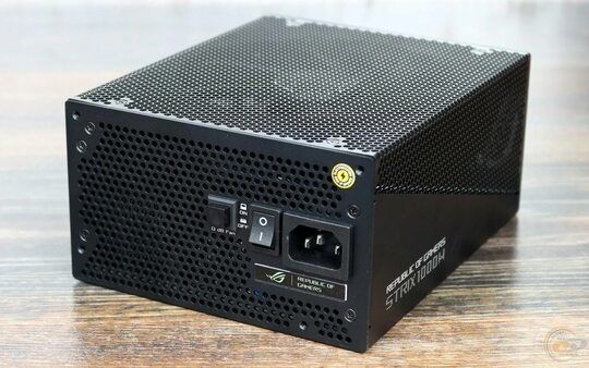 Продам блок питания asus rog strix 1000 aura edition