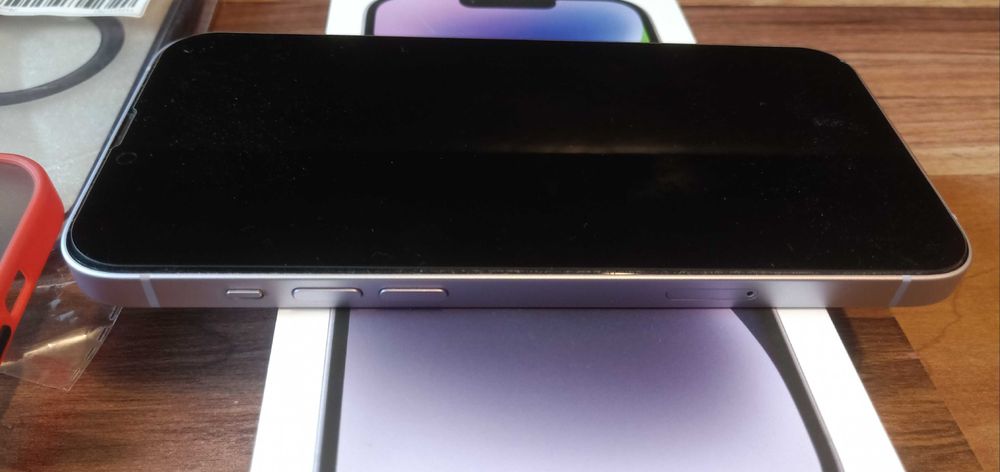 Смартфон Apple iPhone 14 Plus, 128GB, 6GB RAM, 5G, Purple като НОВ