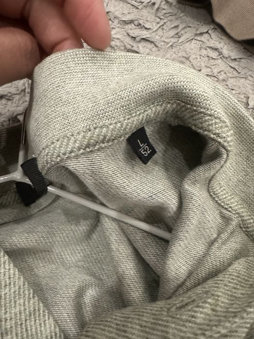 Продам кофточки мужские