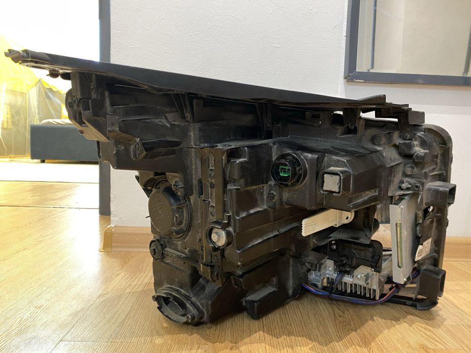 Фара Hyundai Santa Fe