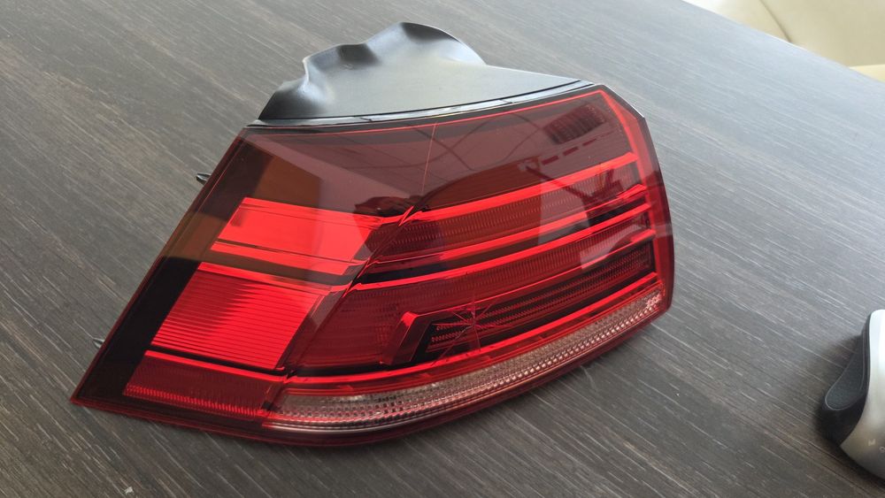 Стоп ляв външен за vw golf 7.5