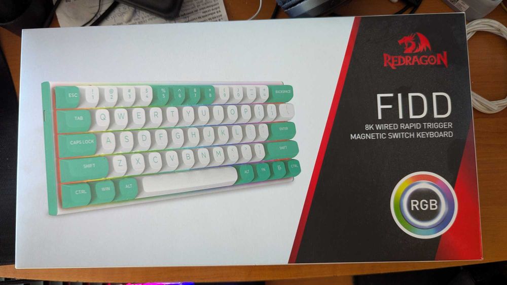 Tastatura gaming mecanica RGB cu senzori Hall, Redragon K683-WB 61-Key