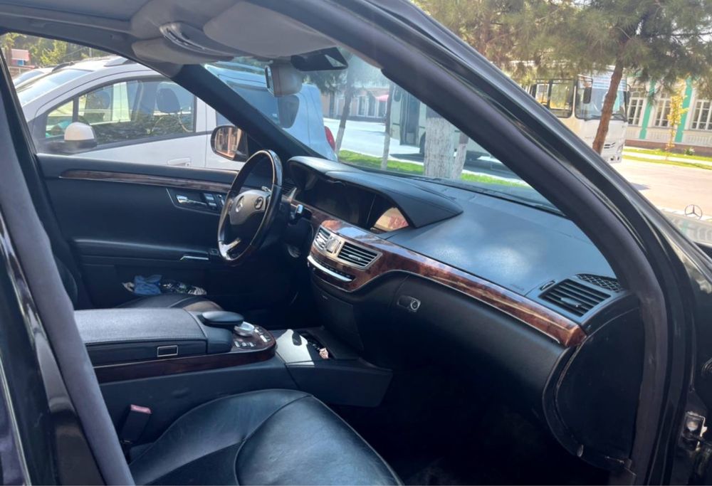 Mercedes w220 w222 srochna arzonga bervoriladi pul zarur!