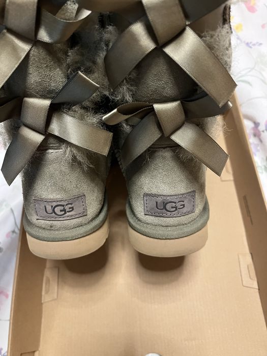 Оригинални Дамски боти UGG