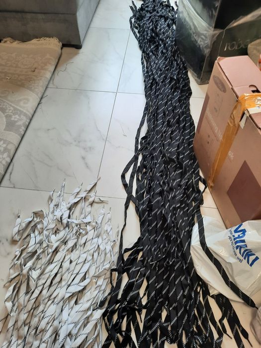 Шурки для коньков