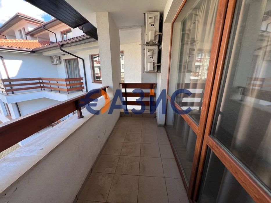 Продава се Двустаен апартамент в к.к. Слънчев бряг - 66 кв.м за 587 €/кв.м - Снимка #7