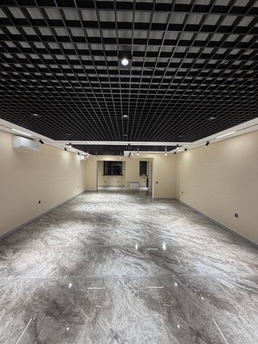 Максим Горький / 80м2 Нежилое продаётся 1-линия