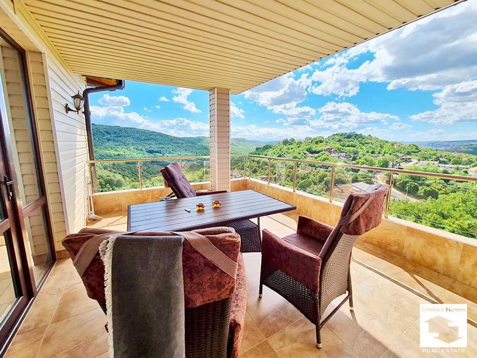 116070 Луксозна къща с 5 спални и панорамна гледка, с. Малки чифлик