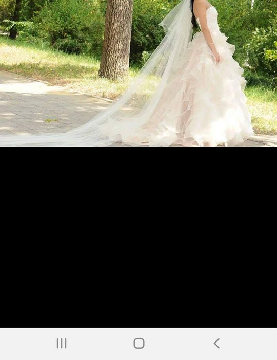 Vând rochie mireasa