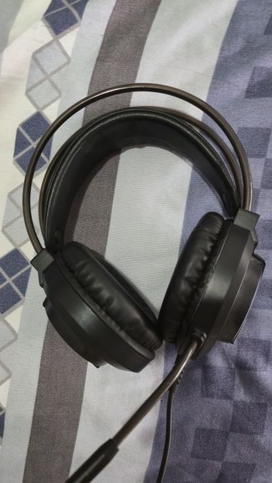 Vând Căsti de Gaming RAMPAGE