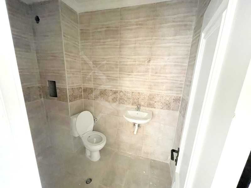 Продава се Двустаен апартамент в Бургас, Славейков - 65 кв.м за 1924 €/кв.м - Снимка #3