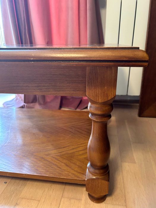 mobila  vintage -masuta lemn living