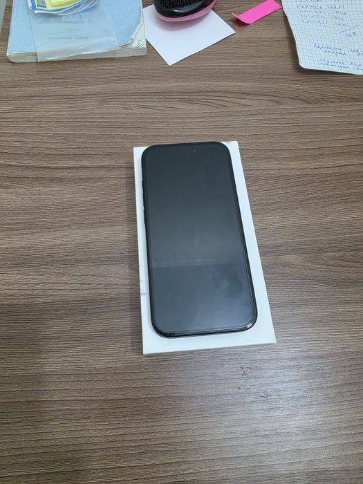 iPhone 15 256gb 93%