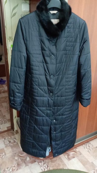 Продам женское пальто