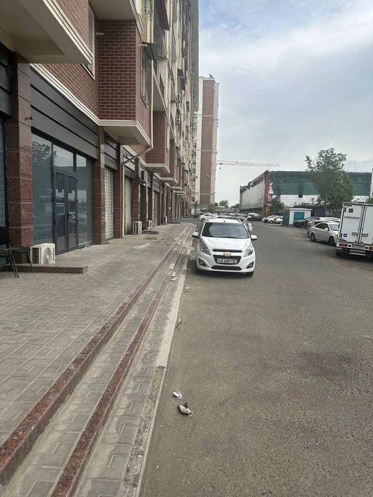 Сдается в аренду 45 и 70 м² Махтумкули корзинка Авиатор