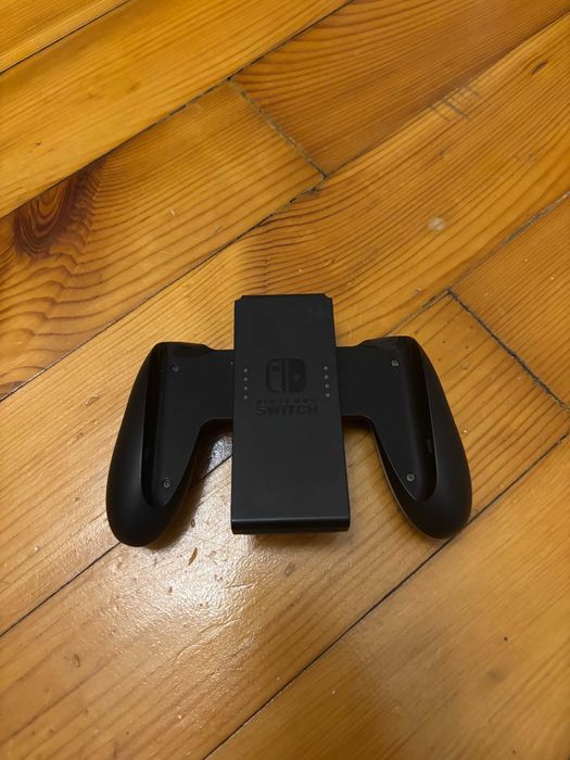 NINTENDO SWITCH OLED - Пълен комплект с калъф