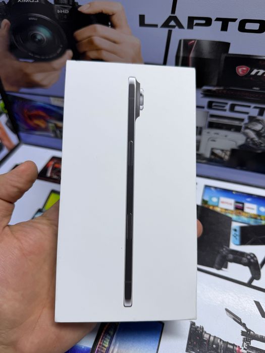 17 Air 256 GB / Sigilat / CreativAmanet