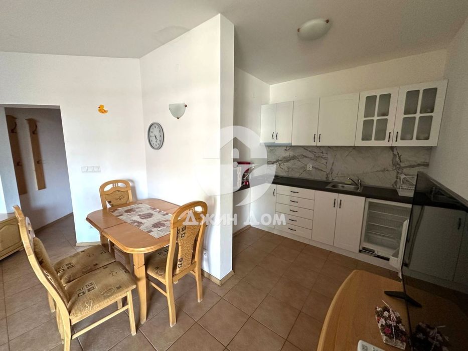 Продава се Двустаен апартамент в к.к. Слънчев бряг - 70 кв.м за 605 €/кв.м - Снимка #1