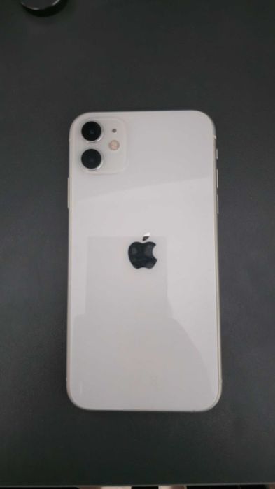 Vand Iphone 11 White