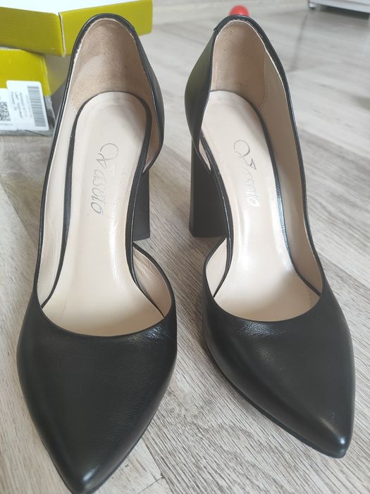 Туфли Vaseto, удобные, кожаные 39р.