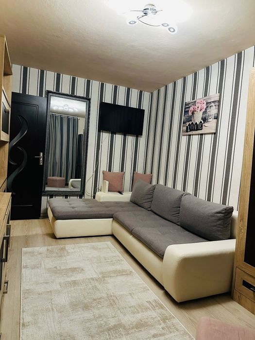 Închiriez garsonieră in Calea Lipovei -fără agentie