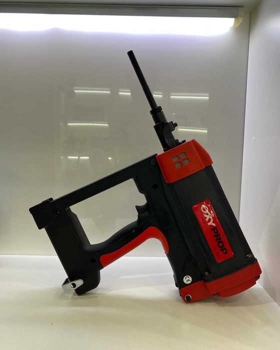 Газовый монтажный

пистолет GL 150