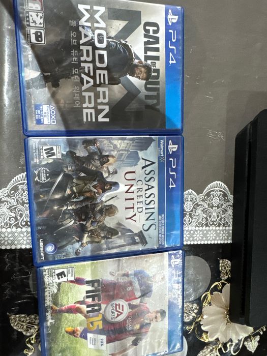 Playstation 4 Slim 1 tb