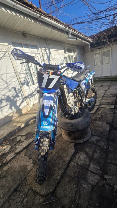 Vând cross yamaha yz450f