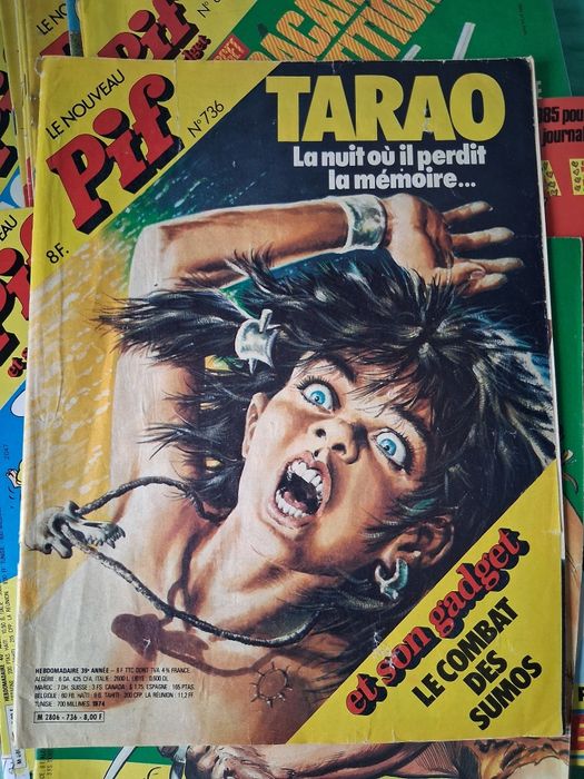 Лот Стари Френски Списания Pif Gadjet 25 Броя