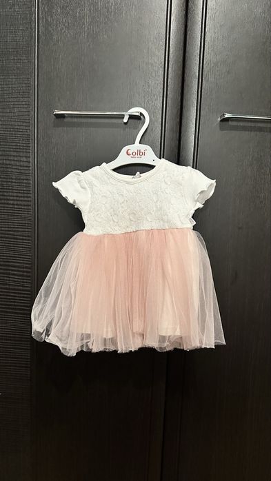 Нарядные платья для девочки 3-6, 6-9 мес