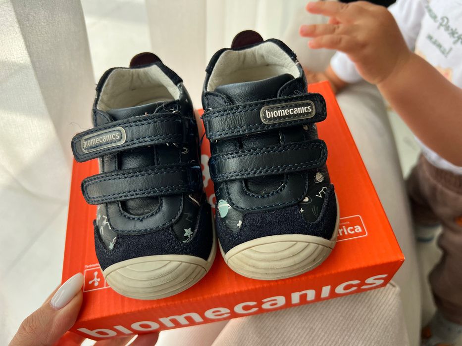 Обувки за прохождане Biomecanics