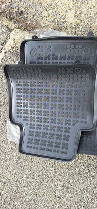 Нови качествени  гумени стелки за VW TIGUAN ALLSPACE, SKODA KODIAK