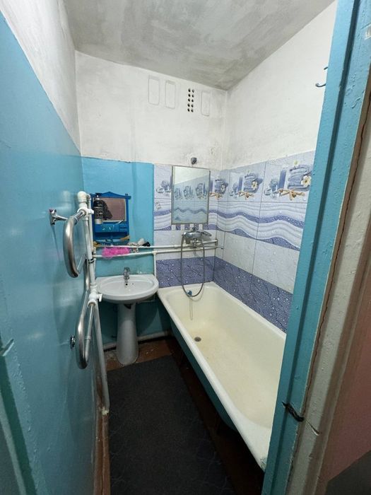 3 хонали квартира студентларга ёки оилага ижарага берилади