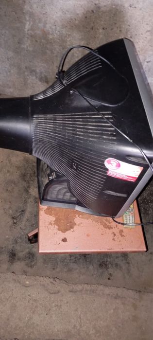 Продается телевизор