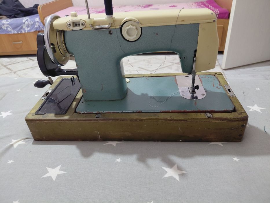 чайка- 2 Швейная машинка