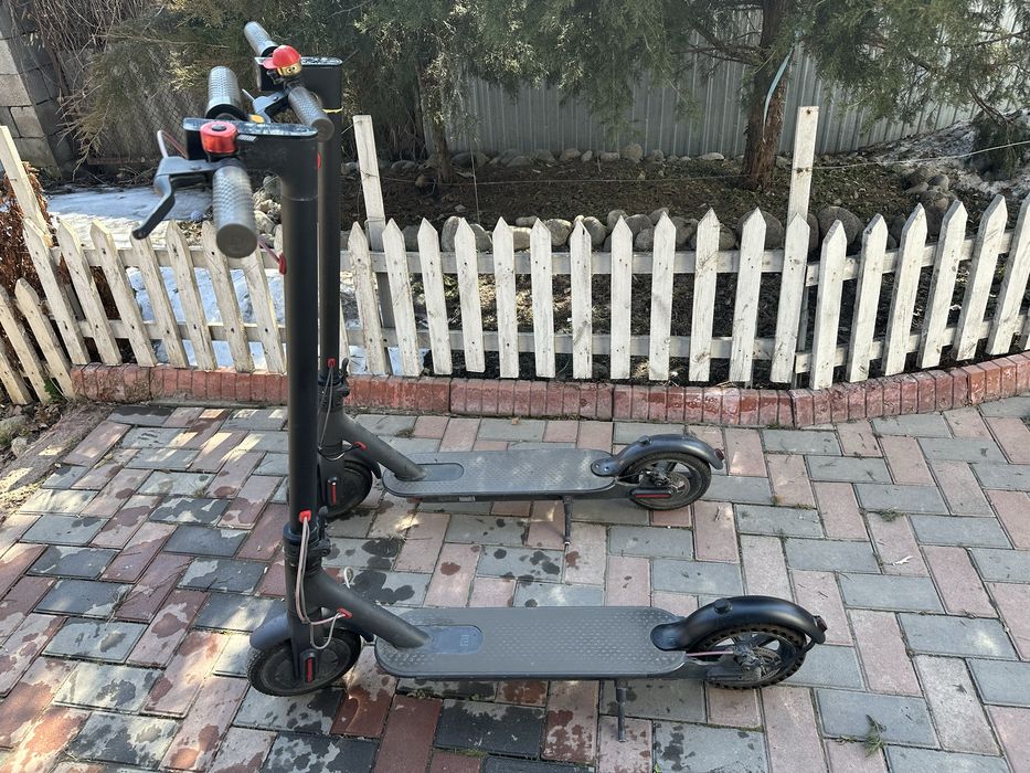 Продам 2 электросамоката
