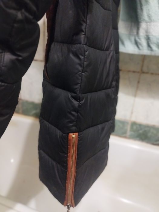 Продам пуховик женский