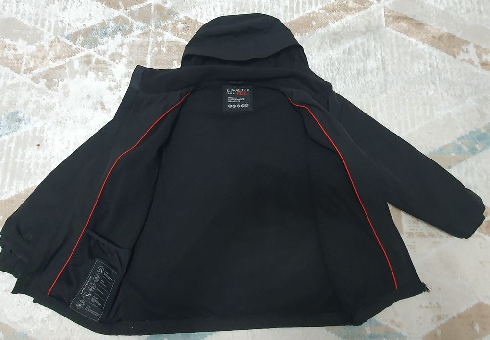 Ветровка для мальчика