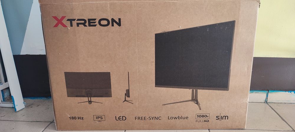 Продам монитор Xtreon XT2753PH