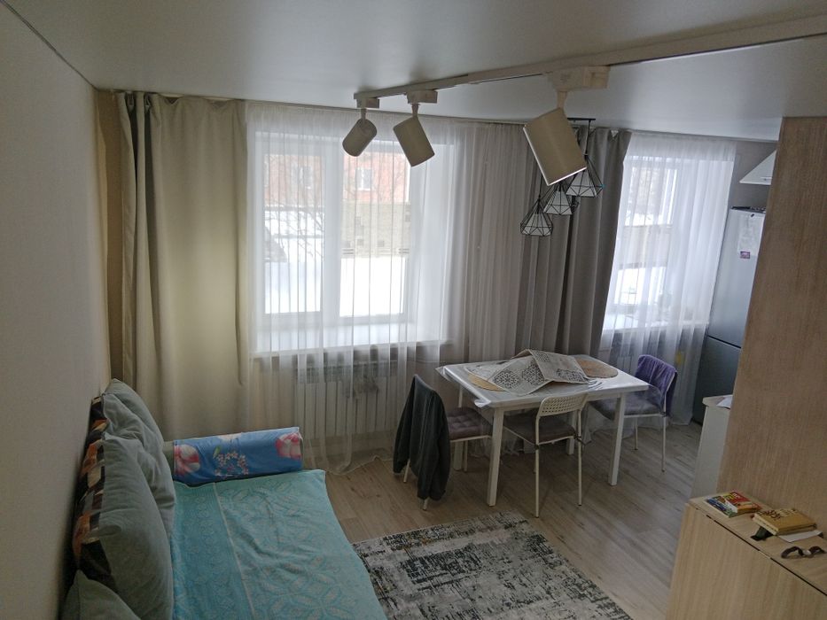 Продам квартиру 3- комнатная