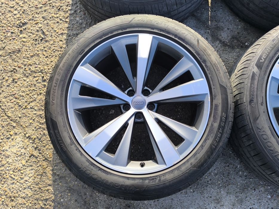 21 цола джанти с гуми за AUDI Q8