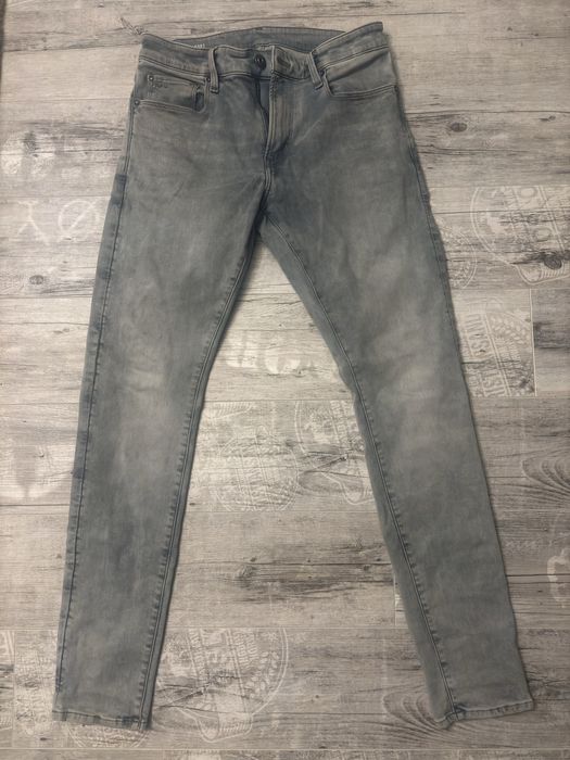 Blugi G-Star   width:31 length:32