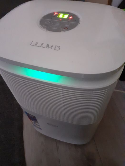 Vând dezumificator argo 13 litri