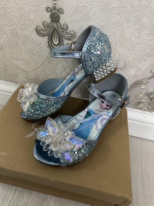 Туфли для девочки