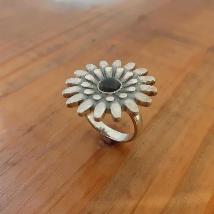 Авторски сребърен пръстен с оникс, ръчна изработка.   SILVER RING