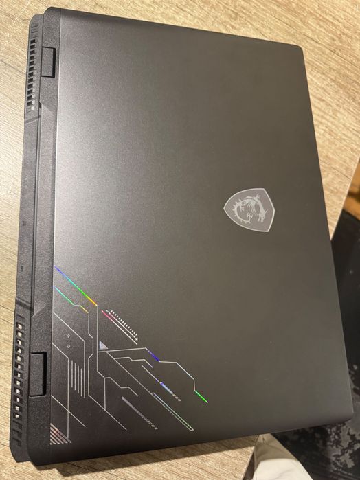 Msi Crosshair 16 HX (D14VFKG)