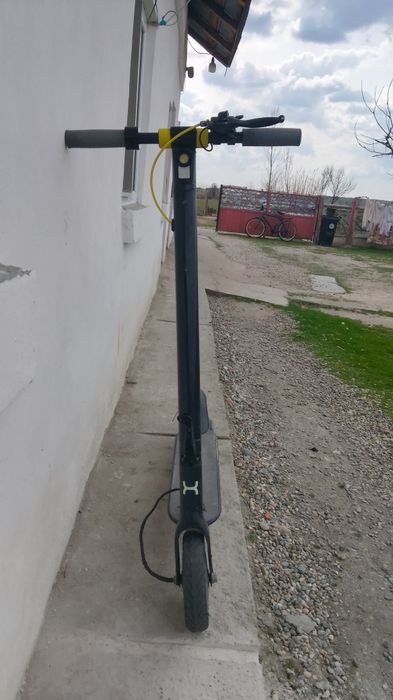 Vând trotineta electrica lexgo